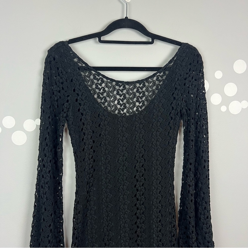 Free People Gypsy Lace Crochet Mini Dress XS Black Bell Sleeve Bodycon - Picture 4 of 8